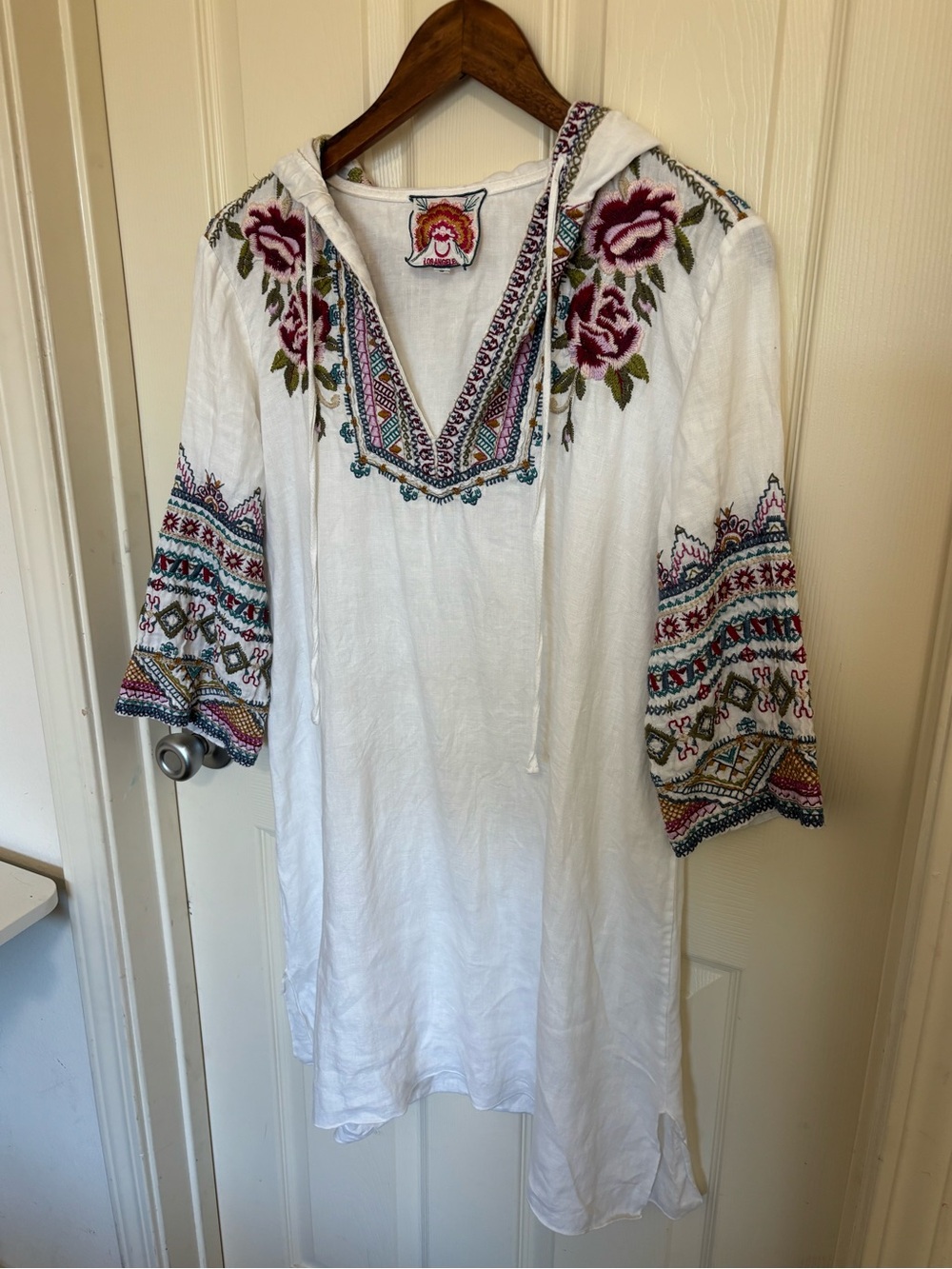 Johnny Was Los Angeles Embroidered Linen Tunic Top – Boho Floral Geometric